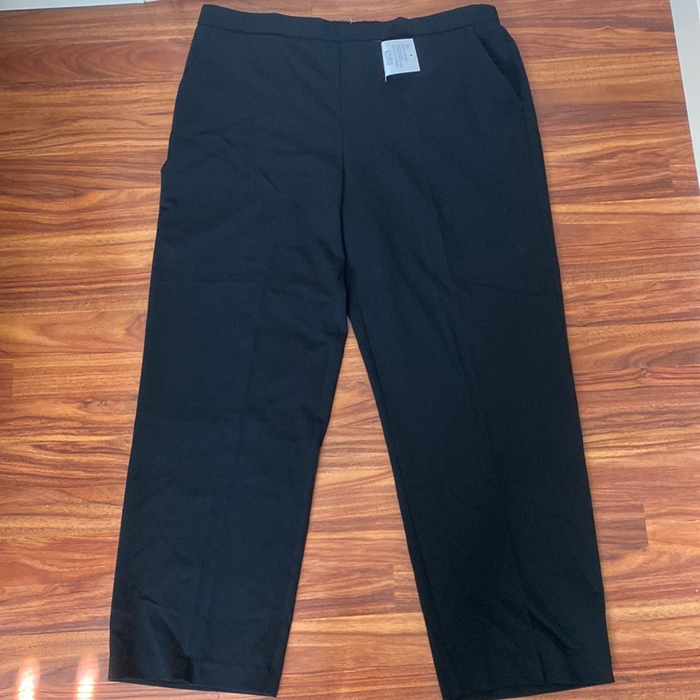 Black dress pant